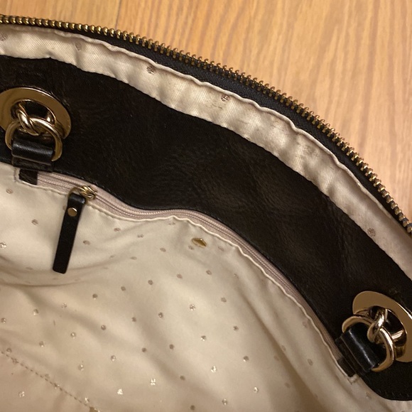 Kate Spade ♠️ Black Quilted bag w/gold chain handle details - Picture 11 of 15